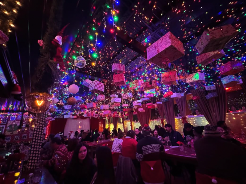 Get festive at these holiday pop-up bars around Atlanta